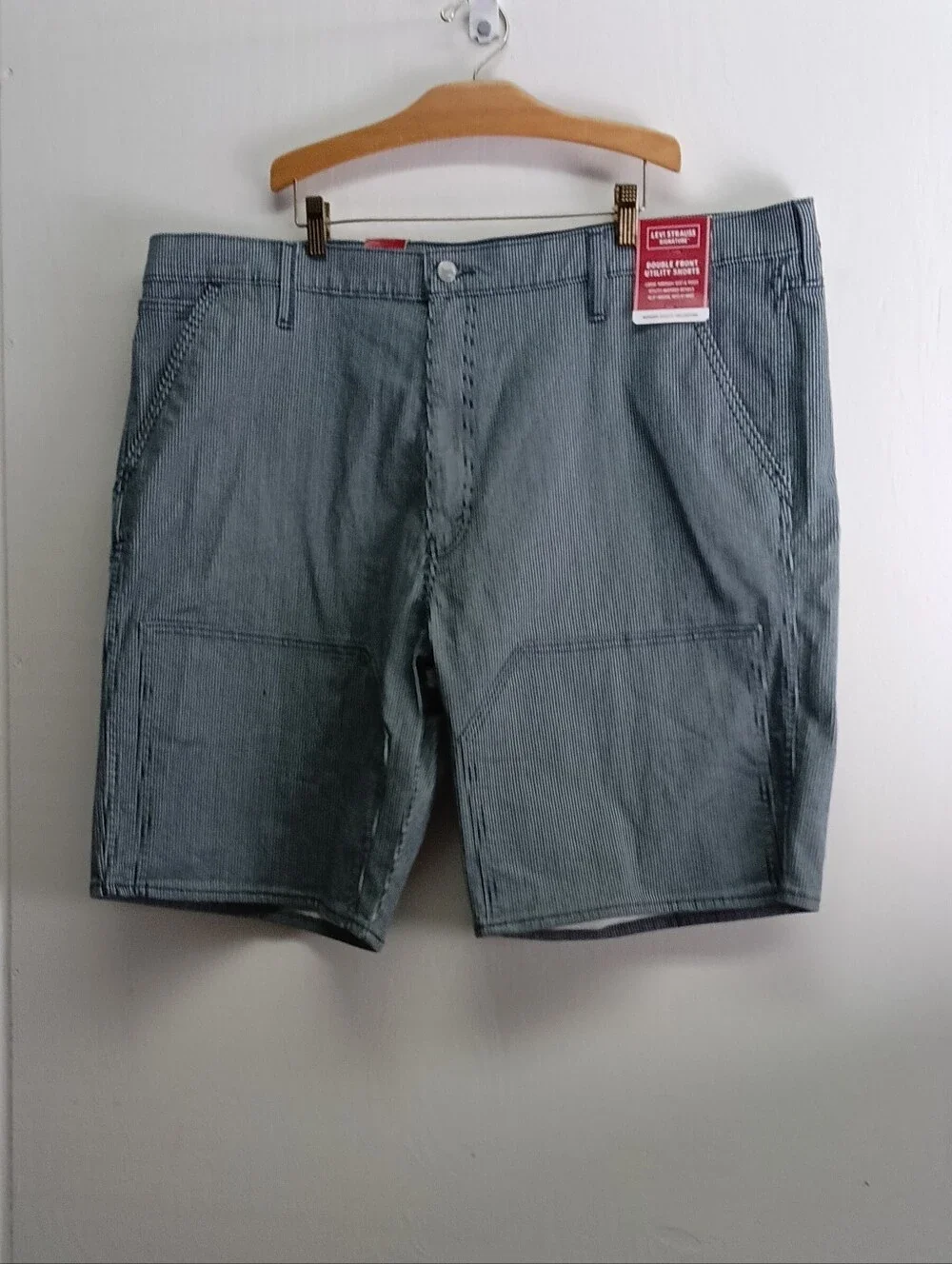 Levi's Men's Blank-white Cargo Shorts Size 44